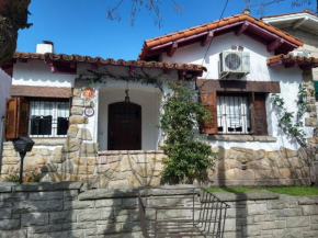 casa guemes alquiler familiar